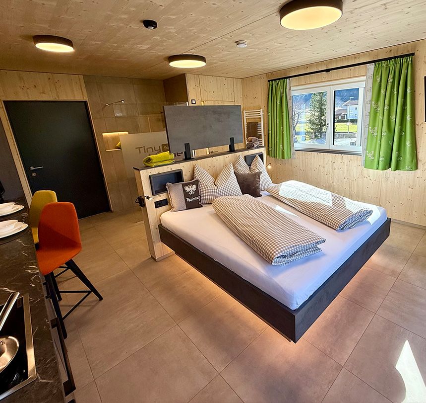 TinyHome 4-5